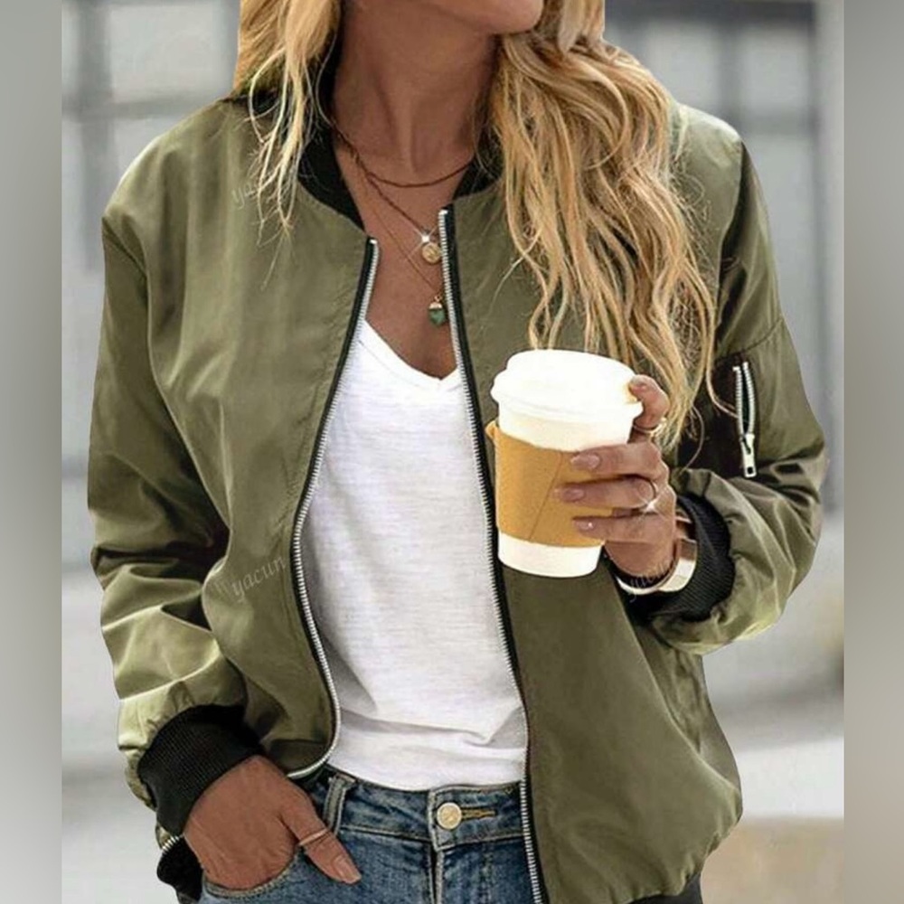 Olive Green Bomber Jacket with Ribbed Cuffs and Stand-Up Collar